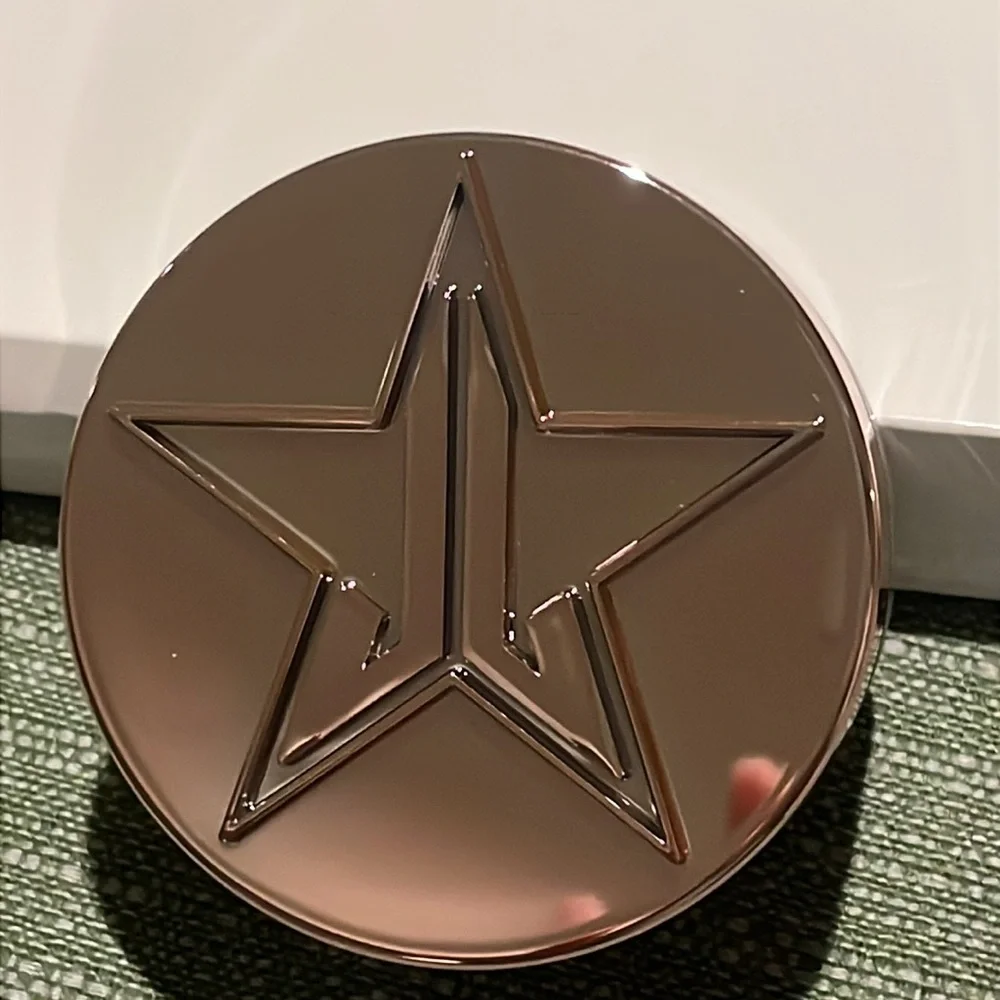 Jeffree Star Cosmetics Magic Star Luminous Setting Powder - Carmel NIB